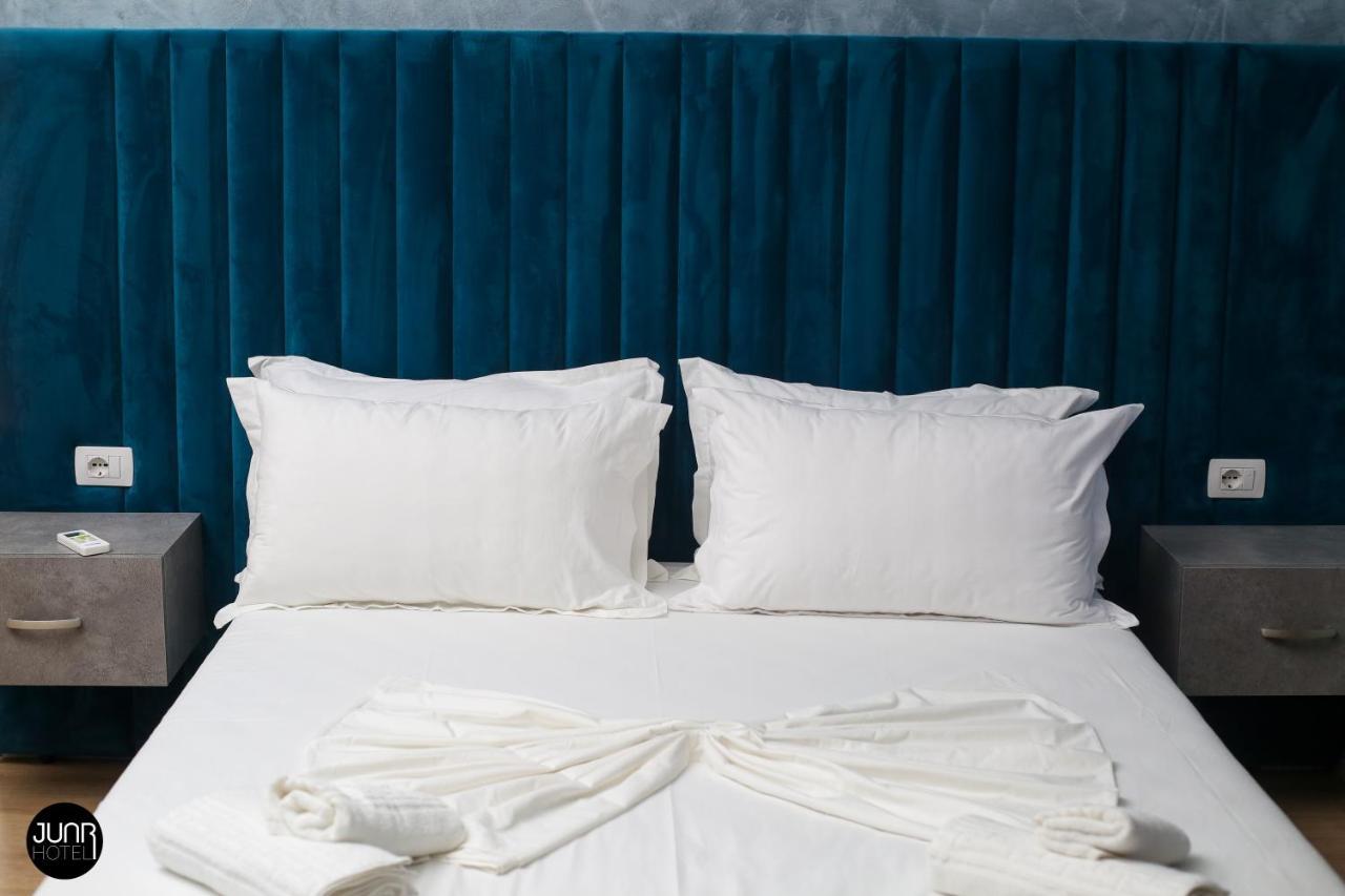 Skyhill Boutique Hotel Vlorë Екстериор снимка