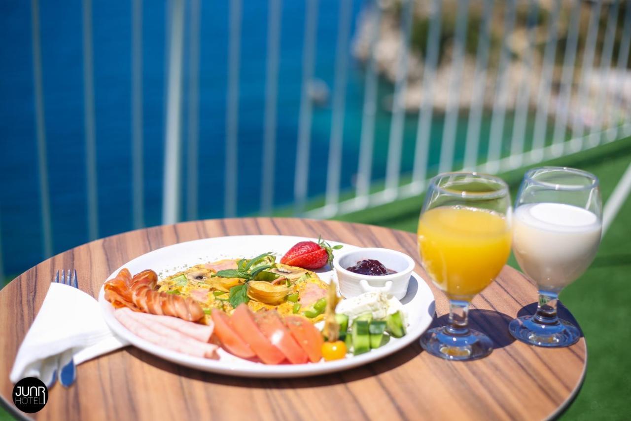 Skyhill Boutique Hotel Vlorë Екстериор снимка